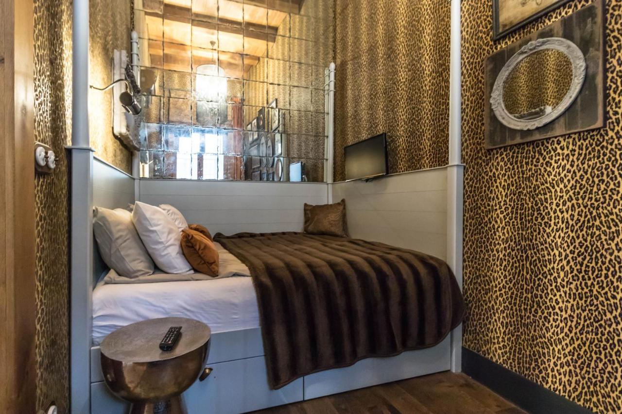 Castle Downtown Apartment Budapest Bagian luar foto